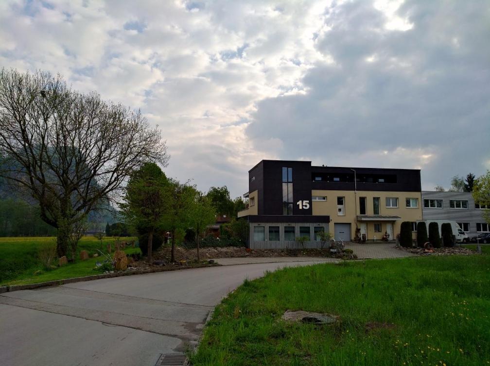 Business Apartments Hohenems Esterno foto